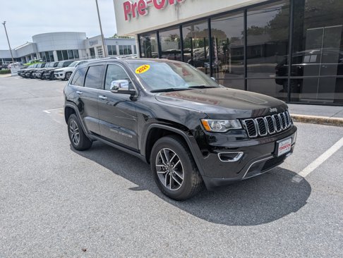 Used 2021 Jeep Grand Cherokee Limited image 35
