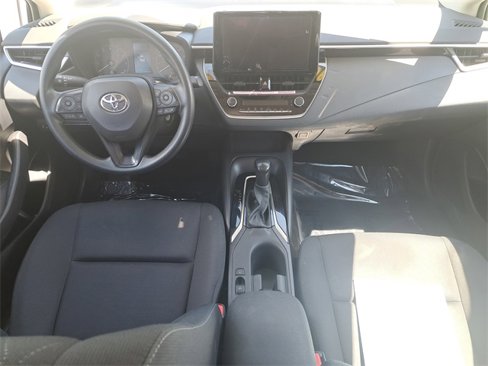 Used 2024 Toyota Corolla LE image 11