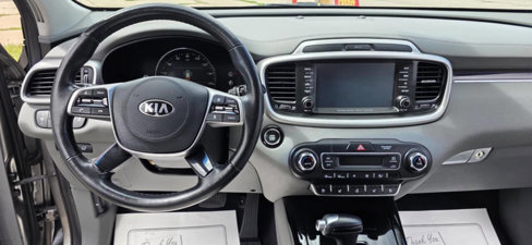 Used 2019 Kia Sorento SX w/ SX Touring Package image 12