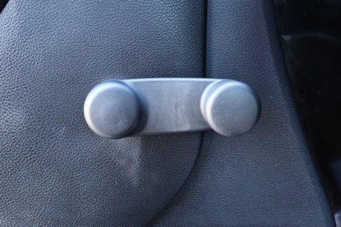 Used 2015 Jeep Wrangler Unlimited Sport w/ Connectivity Group image 14