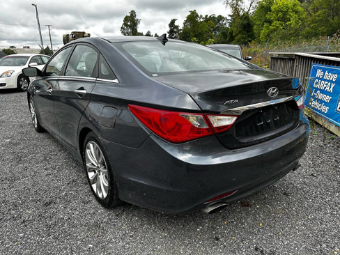 Used 2013 Hyundai Sonata SE w/ Navigation & Sunroof Pkg image 10