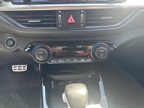 Used 2022 Kia Forte GT w/ GT2 Package image 16