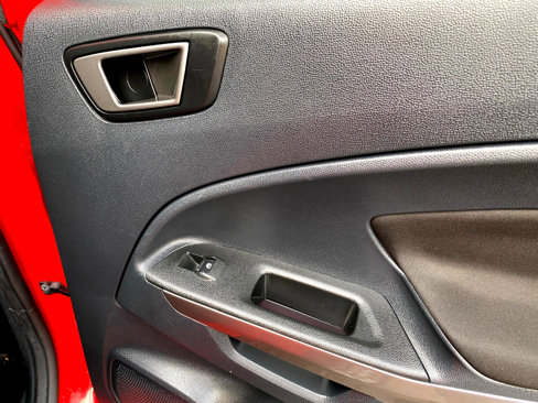 Used 2020 Ford EcoSport SE w/ SE Convenience Package image 46