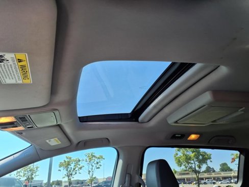 Used 2018 Honda Odyssey Elite image 13
