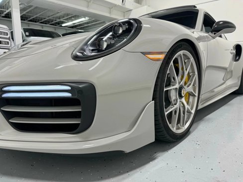 Used 2019 Porsche 911 Turbo S image 3