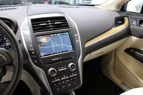 Used 2015 Lincoln MKC AWD w/ Equipment Group 101A Select image 22