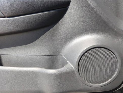 Certified 2021 Nissan Rogue Sport S image 26