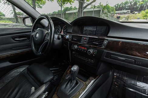 Used 2010 BMW 335i Sedan image 31