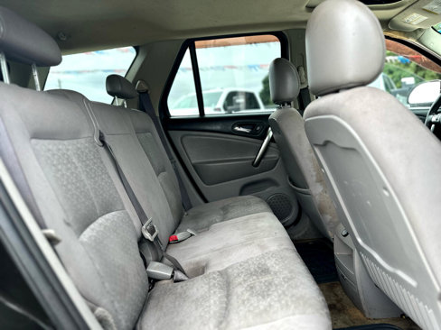 Used 2006 Saturn Vue 2WD image 14