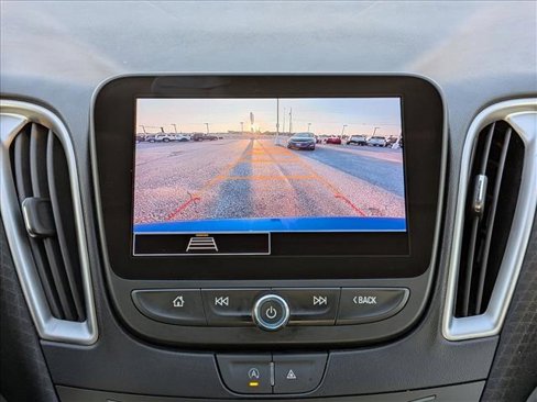 Used 2023 Chevrolet Malibu LT image 13