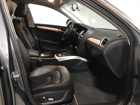 Used 2016 Audi A4 Premium w/ Audi MMI Navigation Plus image 13