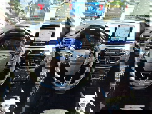 Certified 2022 Ford Escape SEL w/ Technology Package image 13