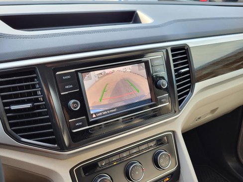 Used 2022 Volkswagen Atlas SE image 26