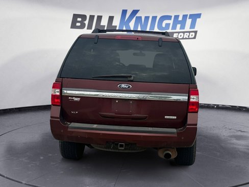 Used 2015 Ford Expedition XLT image 4