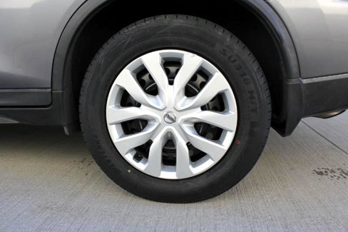 Used 2018 Nissan Rogue S image 28