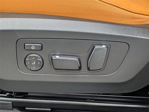 New 2025 BMW X3 xDrive30i w/ Convenience Package image 20
