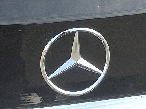 Used 2020 Mercedes-Benz GLA 250 4MATIC w/ Premium Package image 32