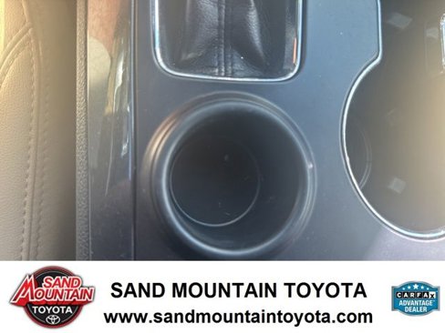 Used 2017 Ford Explorer Limited w/ Equipment Group 301A image 18