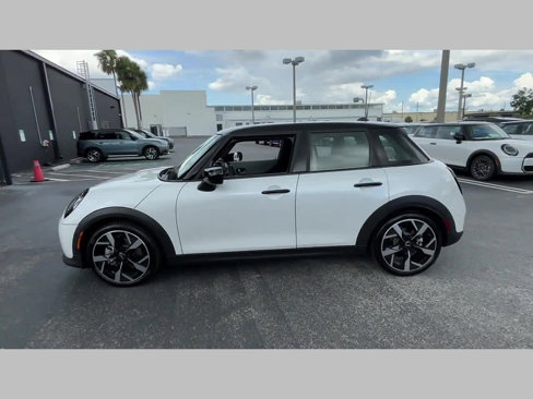 Certified 2025 MINI Cooper S image 17