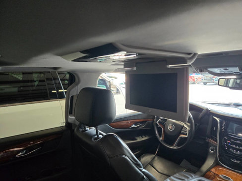 Used 2015 Cadillac Escalade ESV Premium image 26
