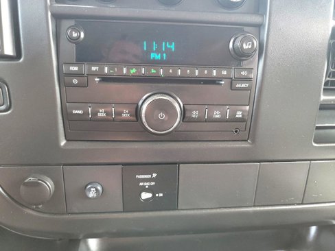 Used 2014 Chevrolet Express 2500 LS image 14