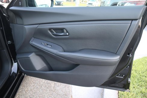 Used 2025 Nissan Sentra S image 37