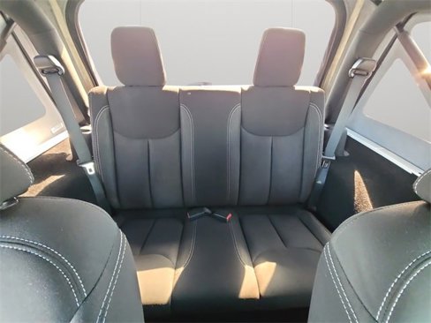 Used 2014 Jeep Wrangler Sahara w/ Connectivity Group image 12