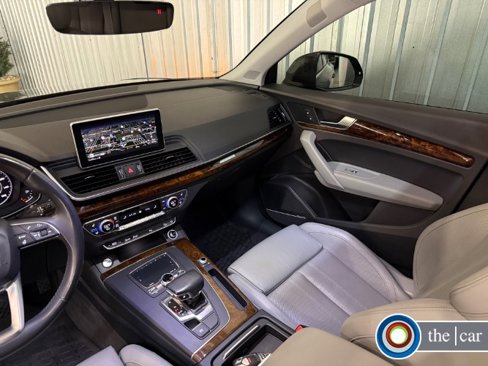 Used 2018 Audi Q5 2.0T Premium Plus w/ Premium Plus Package image 11