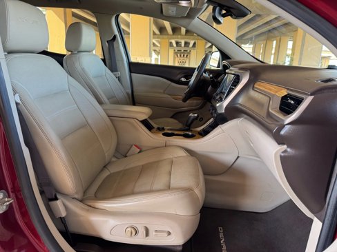 Used 2017 GMC Acadia Denali w/ Technology Package image 30