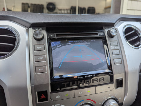 Used 2014 Toyota Tundra SR5 w/ SR5 Upgrade Package image 19