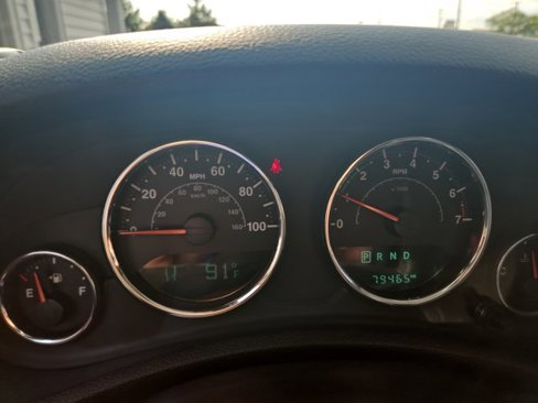 Used 2017 Jeep Wrangler Freedom Edition image 9