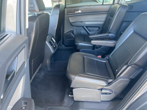 Certified 2022 Volkswagen Atlas SE image 23
