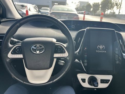 Certified 2018 Toyota Prius Prime Premium image 6