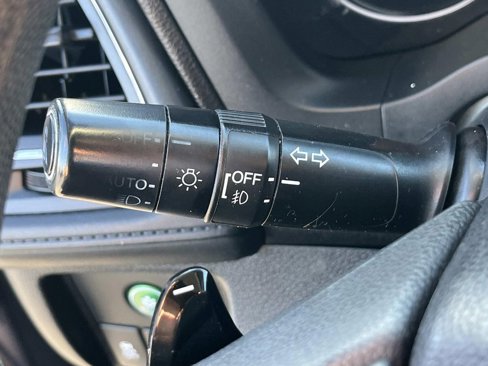 Used 2016 Honda HR-V EX image 20