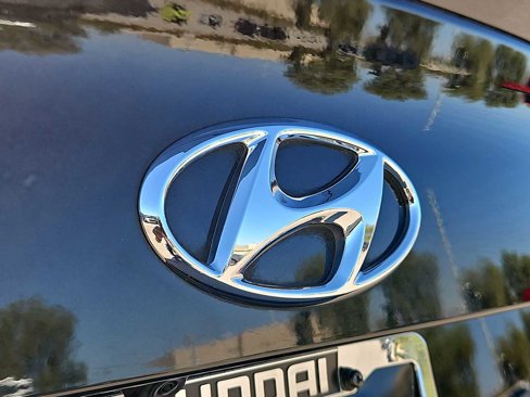 Used 2017 Hyundai Sonata Limited image 11