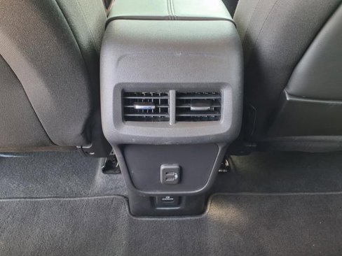 Used 2022 GMC Terrain SLE w/ Driver Convenience Package image 12