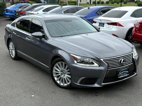 Used 2013 Lexus LS 460 AWD w/ Comfort Pkg image 10