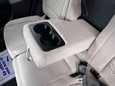 Used 2020 Ford Escape SE image 22