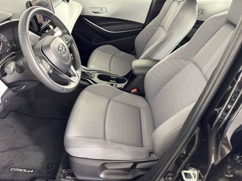 Used 2023 Toyota Corolla SE image 7