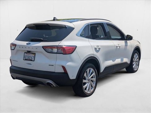 Used 2021 Ford Escape Titanium w/ Titanium Elite Package image 5