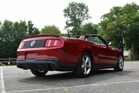 Used 2011 Ford Mustang GT Premium w/ Comfort Pkg image 4