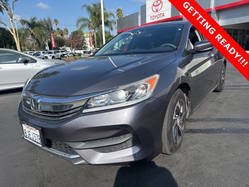 Used 2017 Honda Accord LX image 2