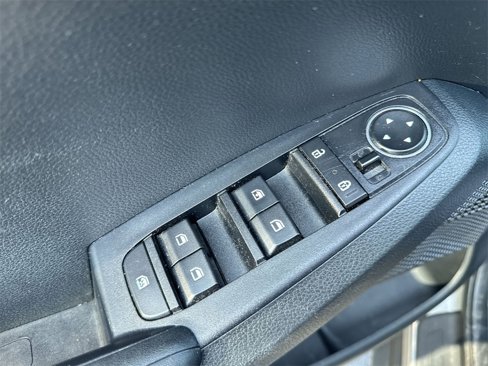 Used 2022 Kia Seltos LX image 19