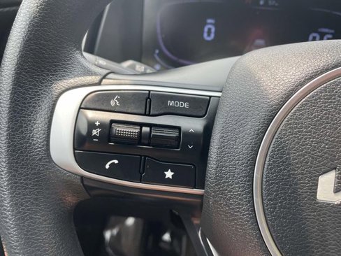 Used 2023 Kia Sportage LX image 30