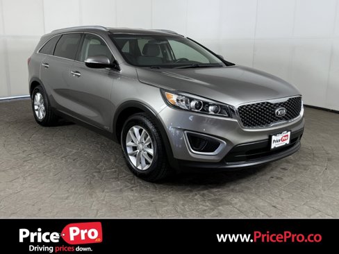 Used 2016 Kia Sorento LX w/ LX Convenience Package image 1