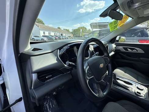 Certified 2020 Chevrolet Traverse LT image 10