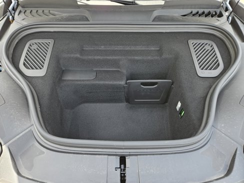 Certified 2024 Porsche Macan 4 Electric image 39