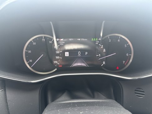 Used 2023 Jaguar F-PACE S image 10