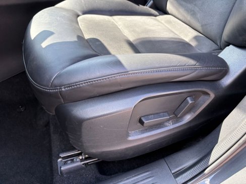 Used 2020 MAZDA CX-5 Touring image 14