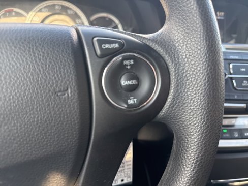 Used 2014 Honda Accord LX image 19